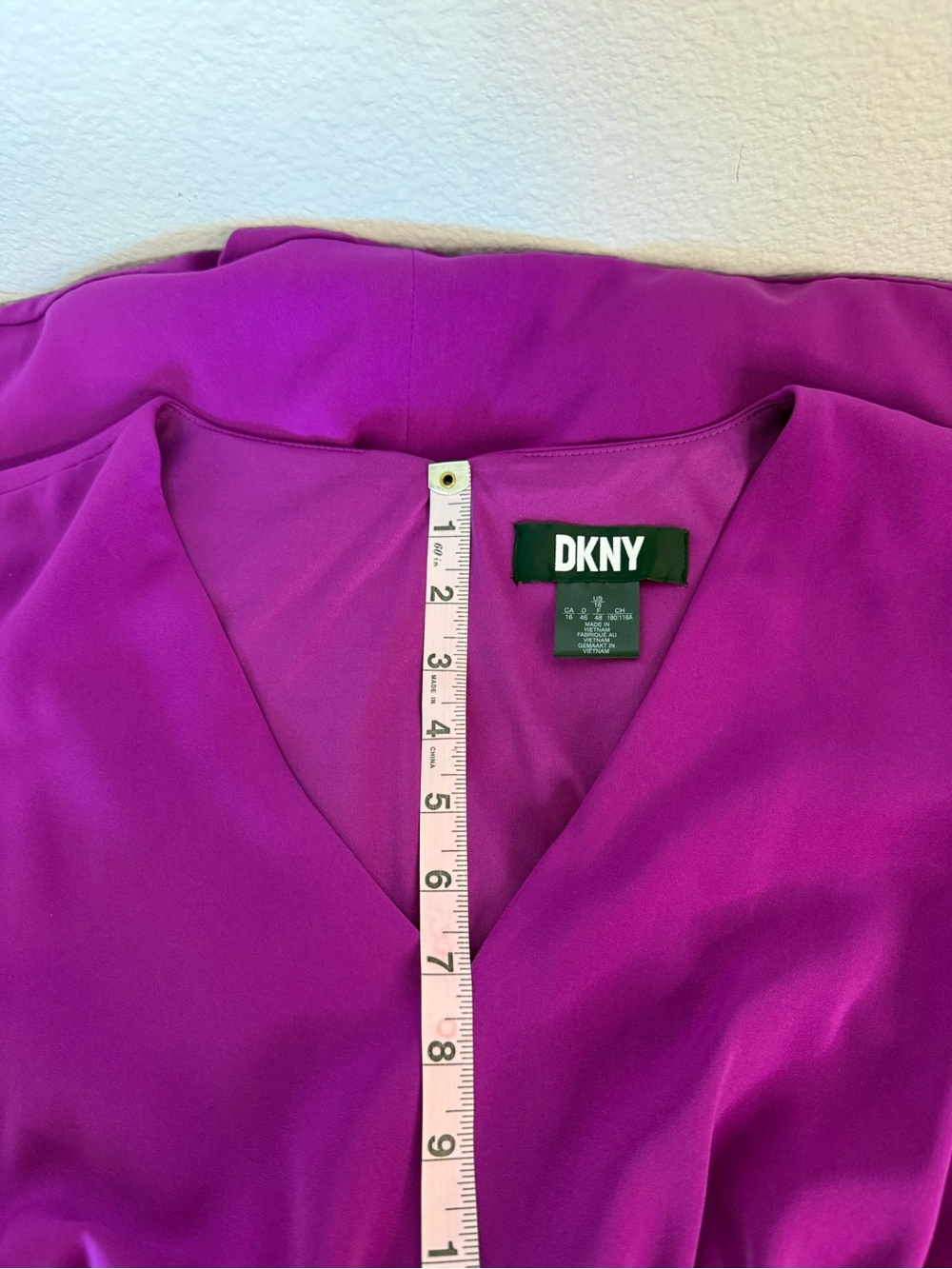 DKNY Empire Midi Dress 3/4 Ruffle Sleeves V-neck Magenta A-line Women’s Size 16 - Picture 9 of 15